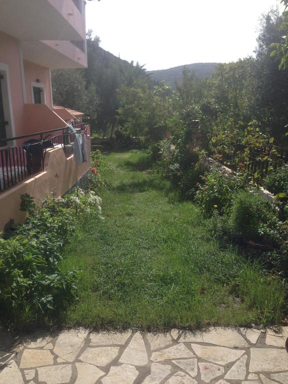 Athina Studios Paleokastritsa Eksteriør billede